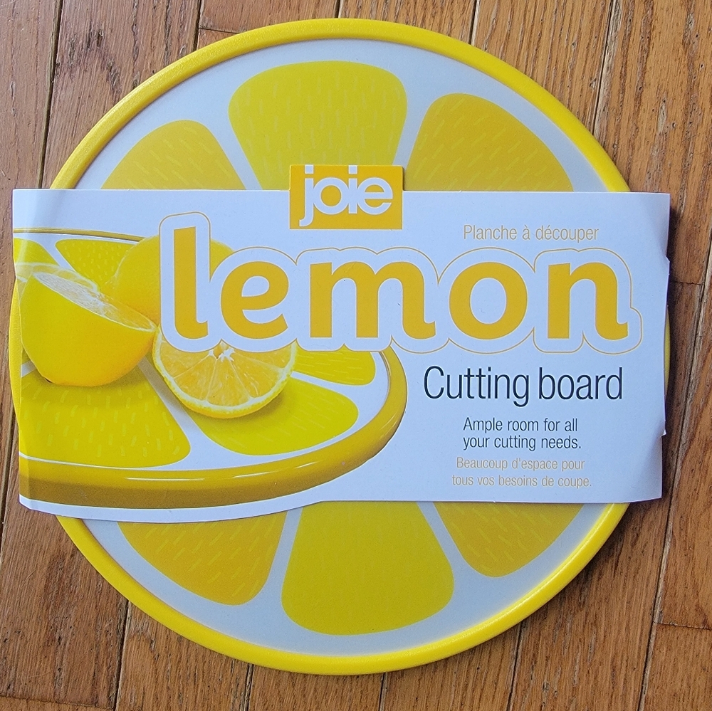 Joie Lemon Cutting Board